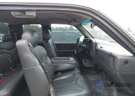 2000 GMC Sierra 2500 Sl from USA, damaged, VIN 1GTFC29U0YE384234